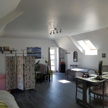 Le D'isa * Montfarville