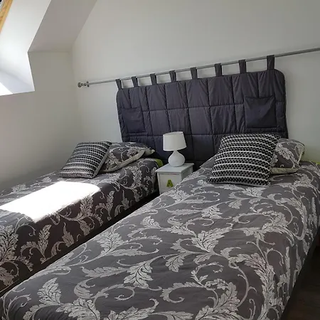 Le D'isa * Montfarville