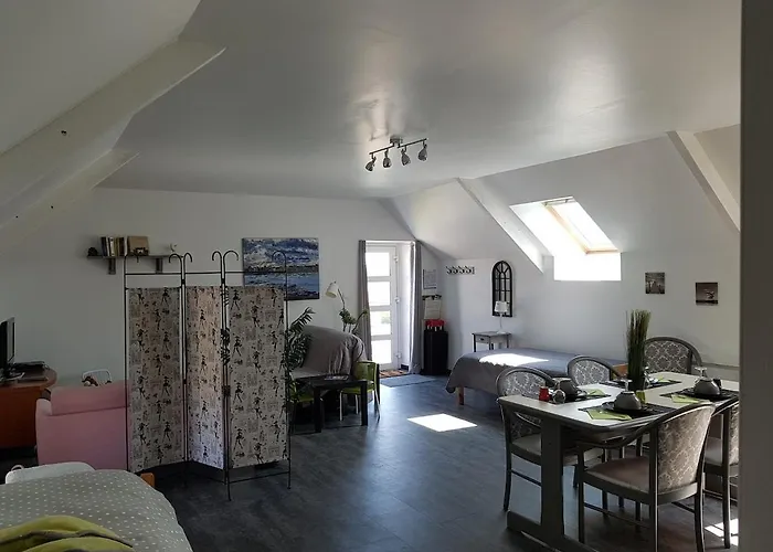 Le D'isa * Montfarville